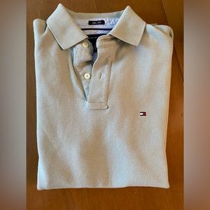 Tommy Hilfiger Slim Fit Polo in a Sage/Olive green. Mens Small.